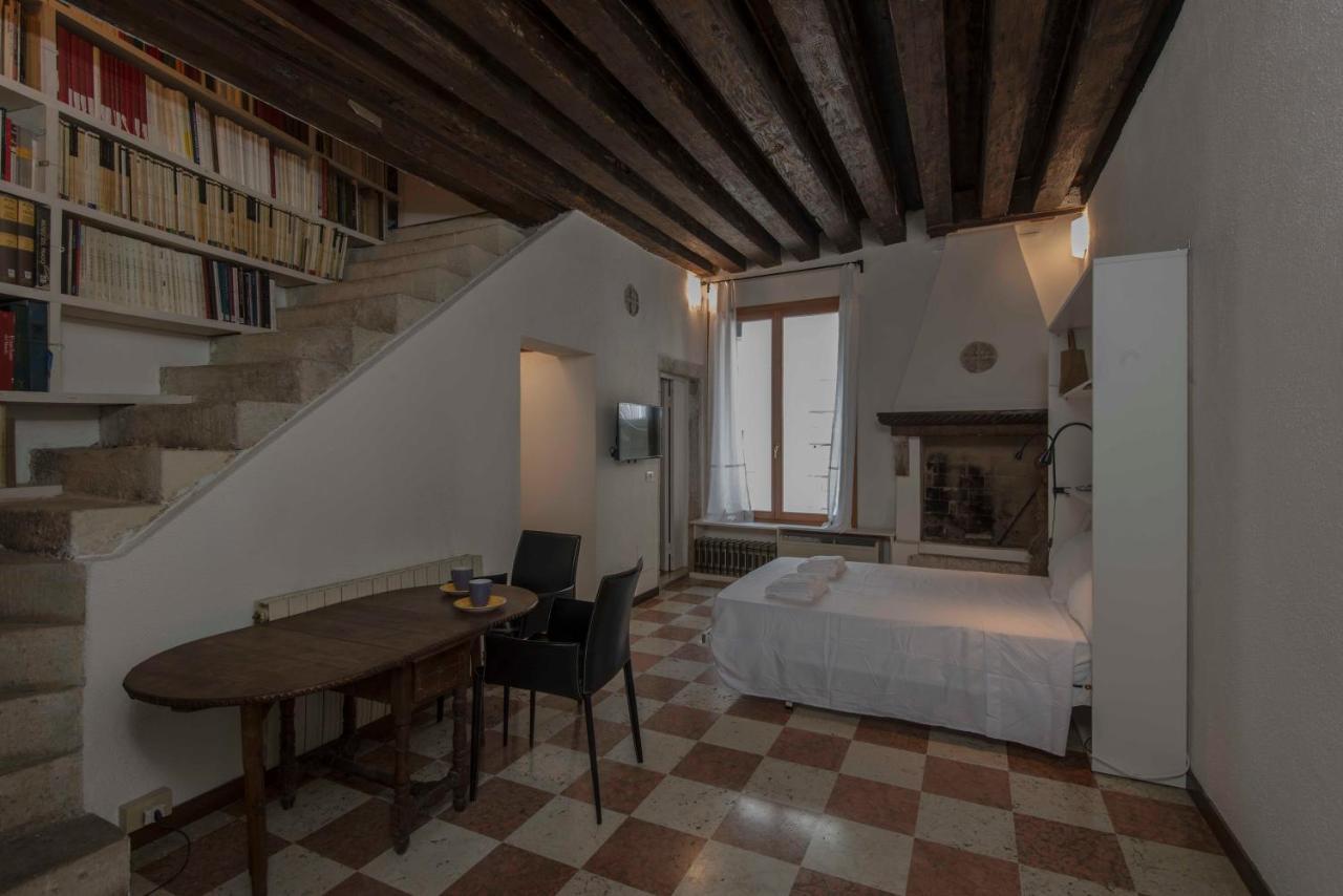 Ca'barbarigo Apartment Venedig